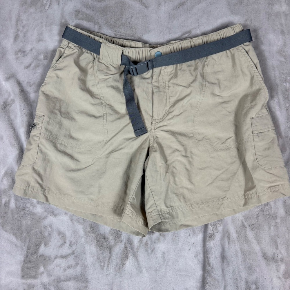 Columbia Womens Tan Hiking Cargo Shorts Medium Elastic Waist Belted Khaki Trail